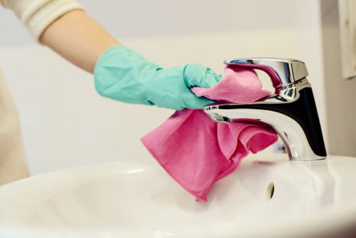 Deep cleaning of a kitchen in SE19
